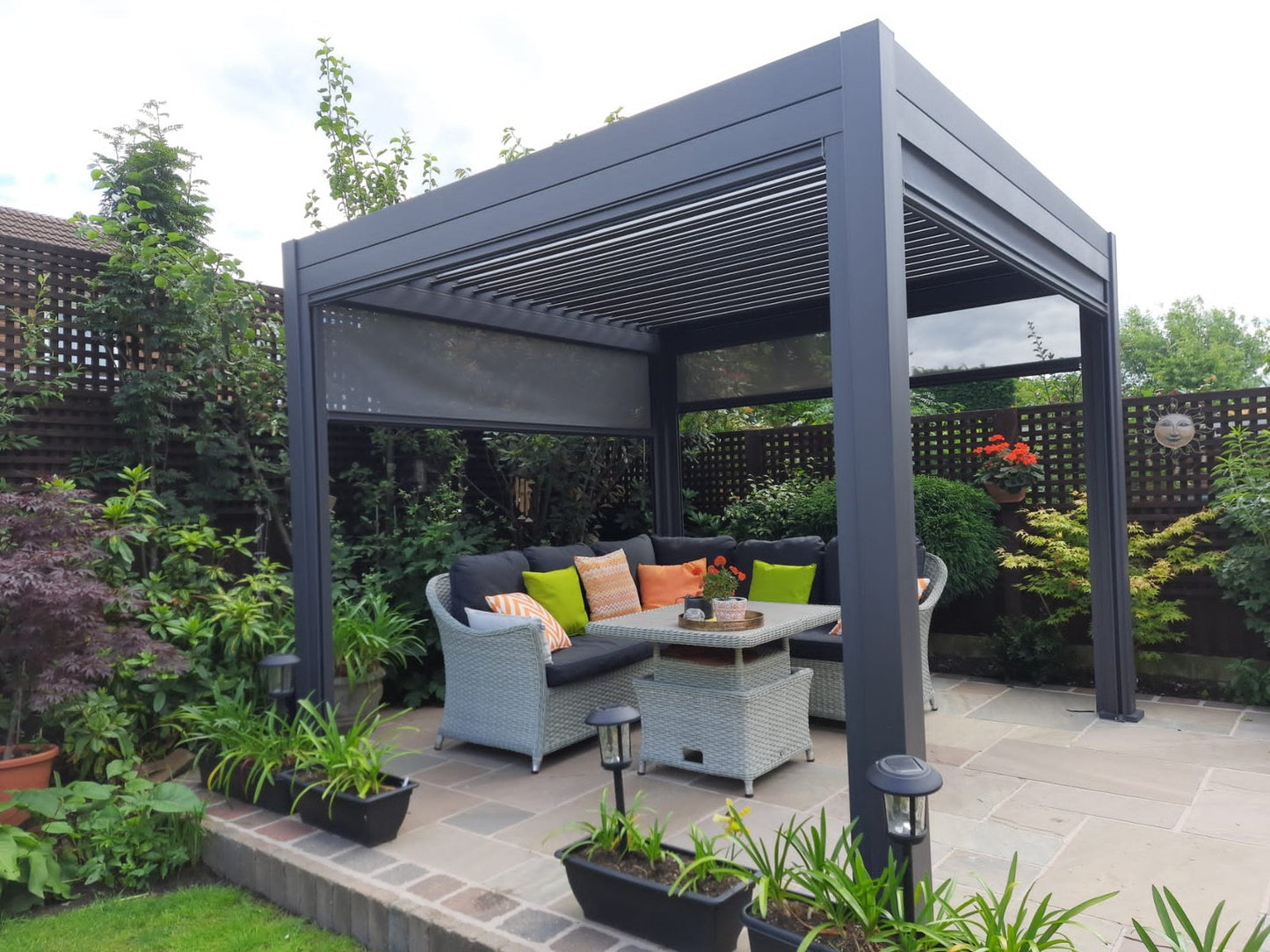 3m x 3m Square Aluminium Louvered Pergola – Grey
